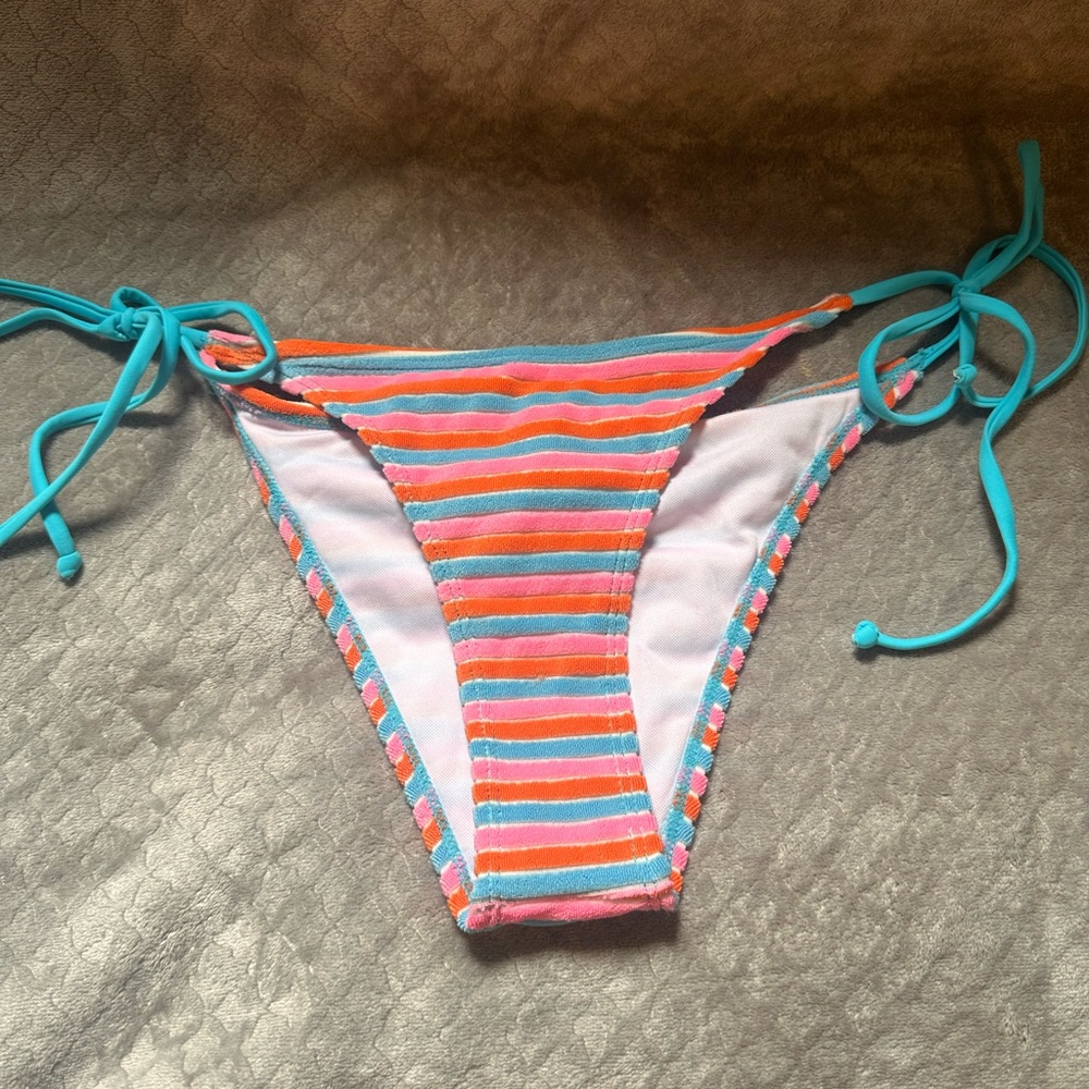 SHEIN Multicolor Striped Bikini Bottom